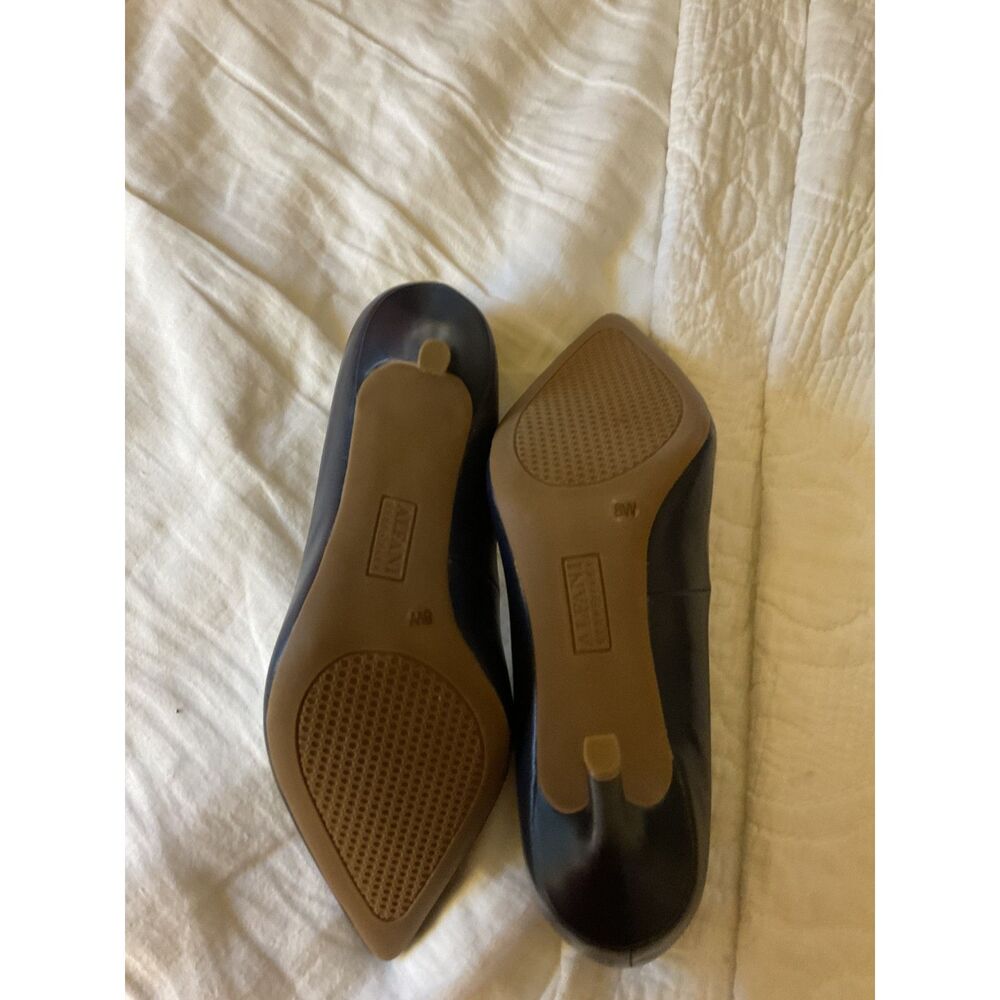 Alfani dark blue pumps 3" heels 8W barely worn